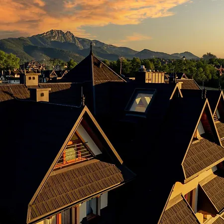 Grand Podhale Resort&Spa Zakopane - Jacuzzi - Sauna fińska i Łaźnia parowa - Widok na Tatry-3